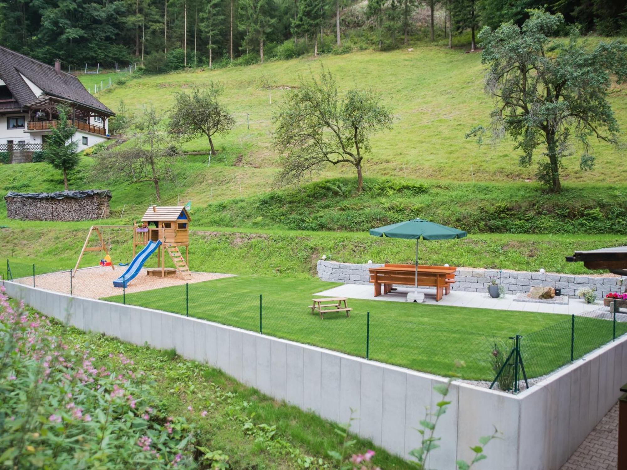 Ferienwohnungen Huber Bad Peterstal-Griesbach Exterior photo
